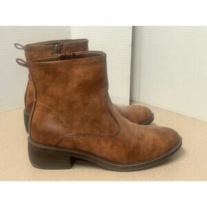 NEW Baretraps Shane women's size 8 ankle booties Brown Tan Beige Side Zip Boots